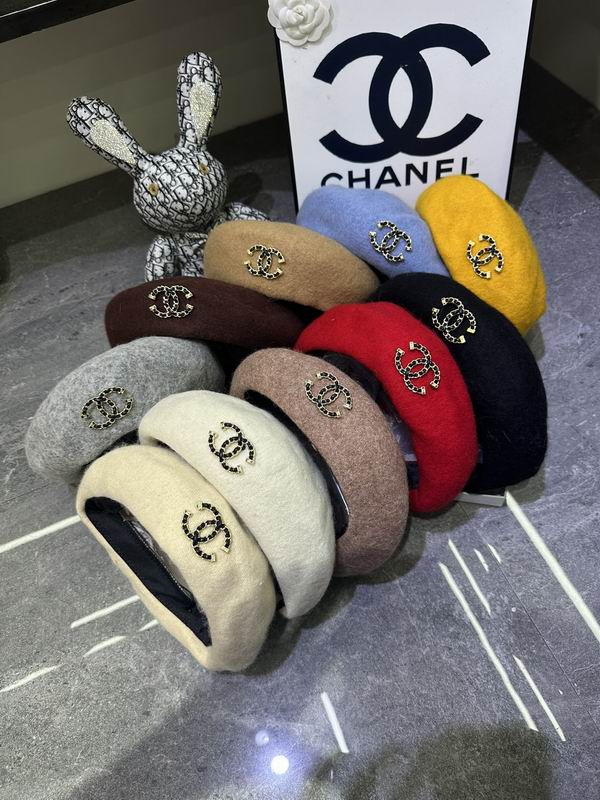 Chanel beret dx19